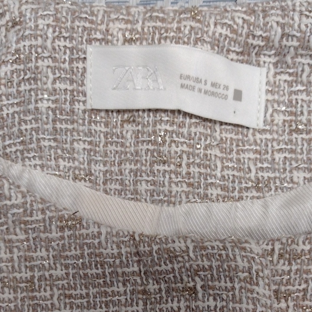 Zara Cream And Gold Textured Women's Blazer - Picture 2 of 16